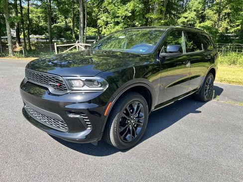 Certified 2025 Dodge Durango GT w/ Blacktop Package AWD/4WD image 7