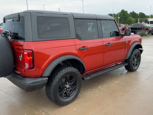 Used 2022 Ford Bronco Black Diamond AWD/4WD image 7