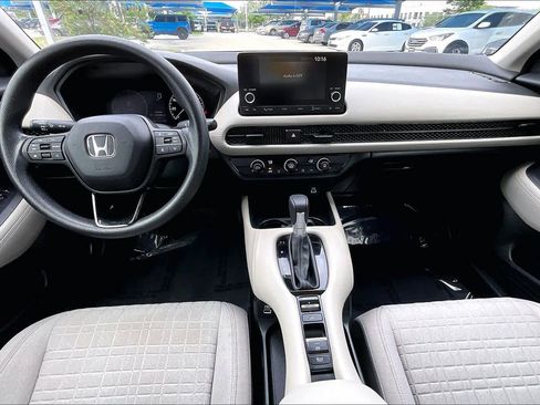 Used 2023 Honda HR-V LX image 16