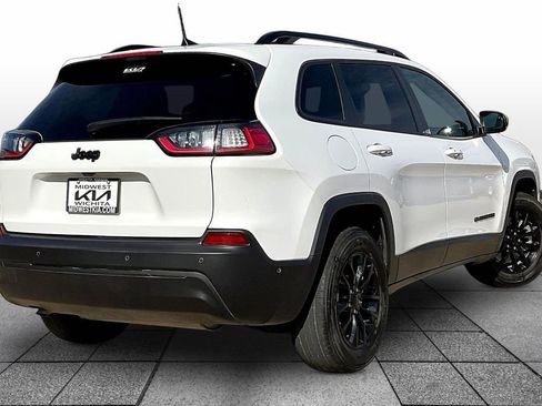 Used 2023 Jeep Cherokee Altitude Lux AWD/4WD image 12