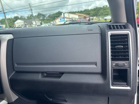 Used 2014 RAM 1500 Outdoorsman AWD/4WD image 27