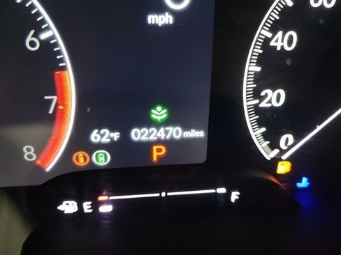 Certified 2024 Honda Civic EX image 30