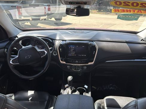 Used 2020 Chevrolet Traverse RS FWD image 38