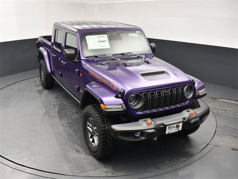 New 2026 Jeep Gladiator Mojave image 13