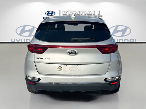 Used 2020 Kia Sportage LX image 5