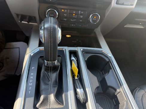 Used 2015 Ford F150 Lariat w/ Equipment Group 501A Mid image 6