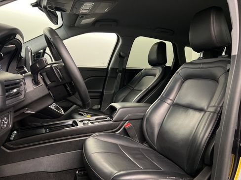 Used 2022 Lincoln Corsair AWD w/ Equipment Group 101A image 28