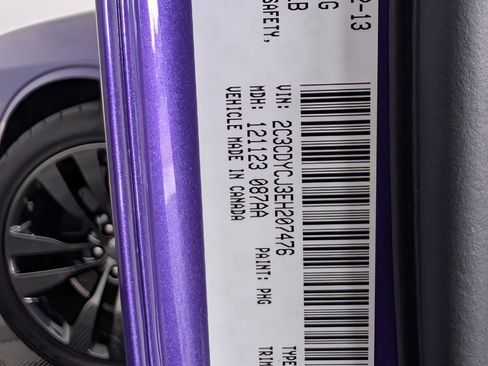 Used 2014 Dodge Challenger SRT8 w/ Harman/Kardon Audio Group RWD image 28