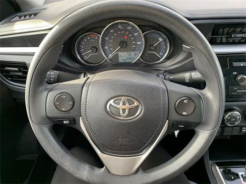 Used 2014 Toyota Corolla L image 19