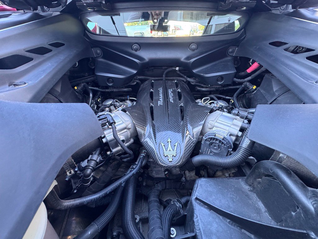 Used 2022 Maserati MC20 Coupe RWD image 25