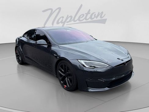 Used 2025 Tesla Model S AWD/4WD image 8