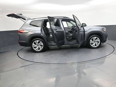 Used 2022 Volkswagen Atlas SE AWD/4WD image 40