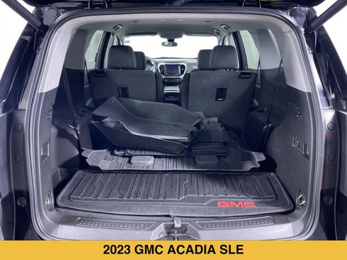 Certified 2023 GMC Acadia SLE w/ Driver Convenience Package FWD image 13