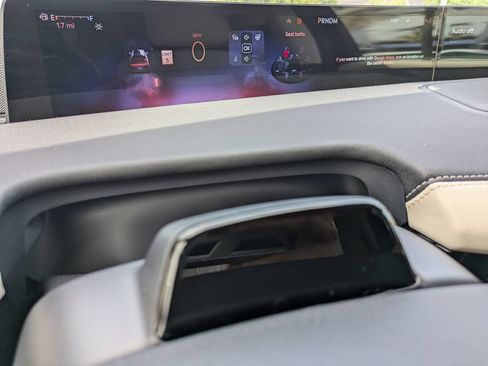 New 2027 Lincoln Navigator Premiere RWD image 31