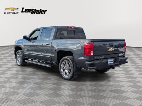 Used 2018 Chevrolet Silverado 1500 High Country image 3