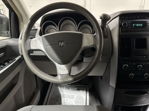 Used 2008 Dodge Grand Caravan SXT w/ Trailer Tow Group image 11