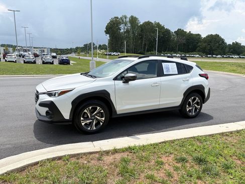 Certified 2026 Subaru Crosstrek 2.5i Premium AWD/4WD image 4