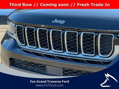 Used 2023 Jeep Grand Cherokee L Limited image 38