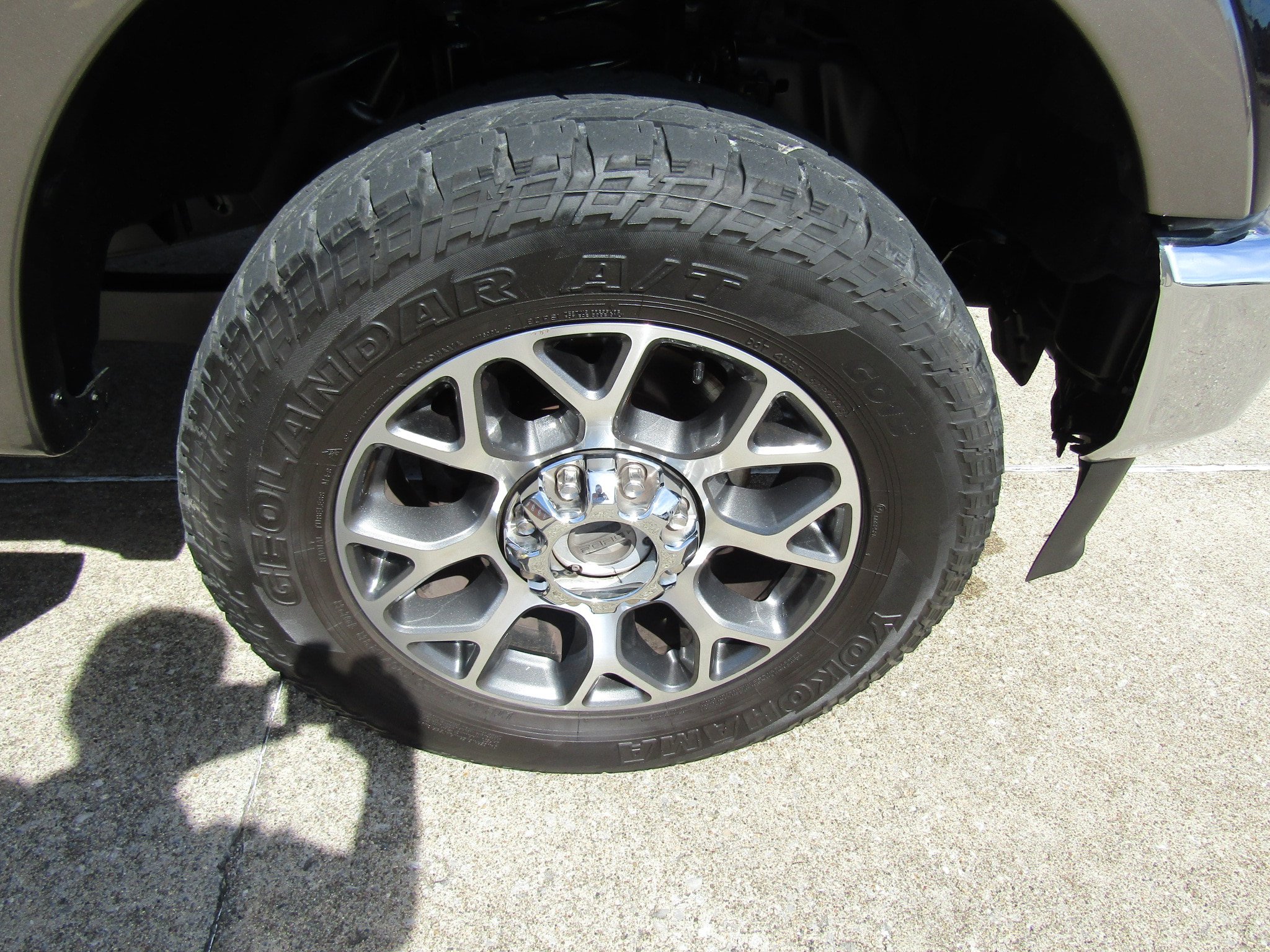 Used 2022 Ford F350 Lariat w/ Lariat Value Package AWD/4WD image 12