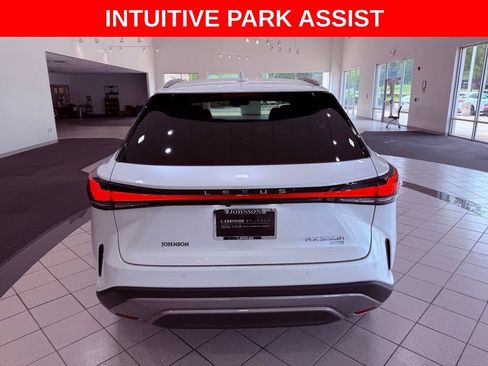 Certified 2025 Lexus RX 350h AWD/4WD image 6