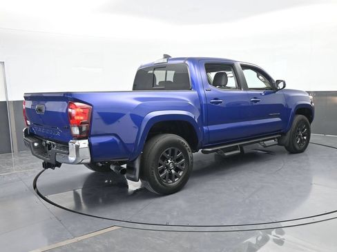 Used 2022 Toyota Tacoma SR5 RWD image 6