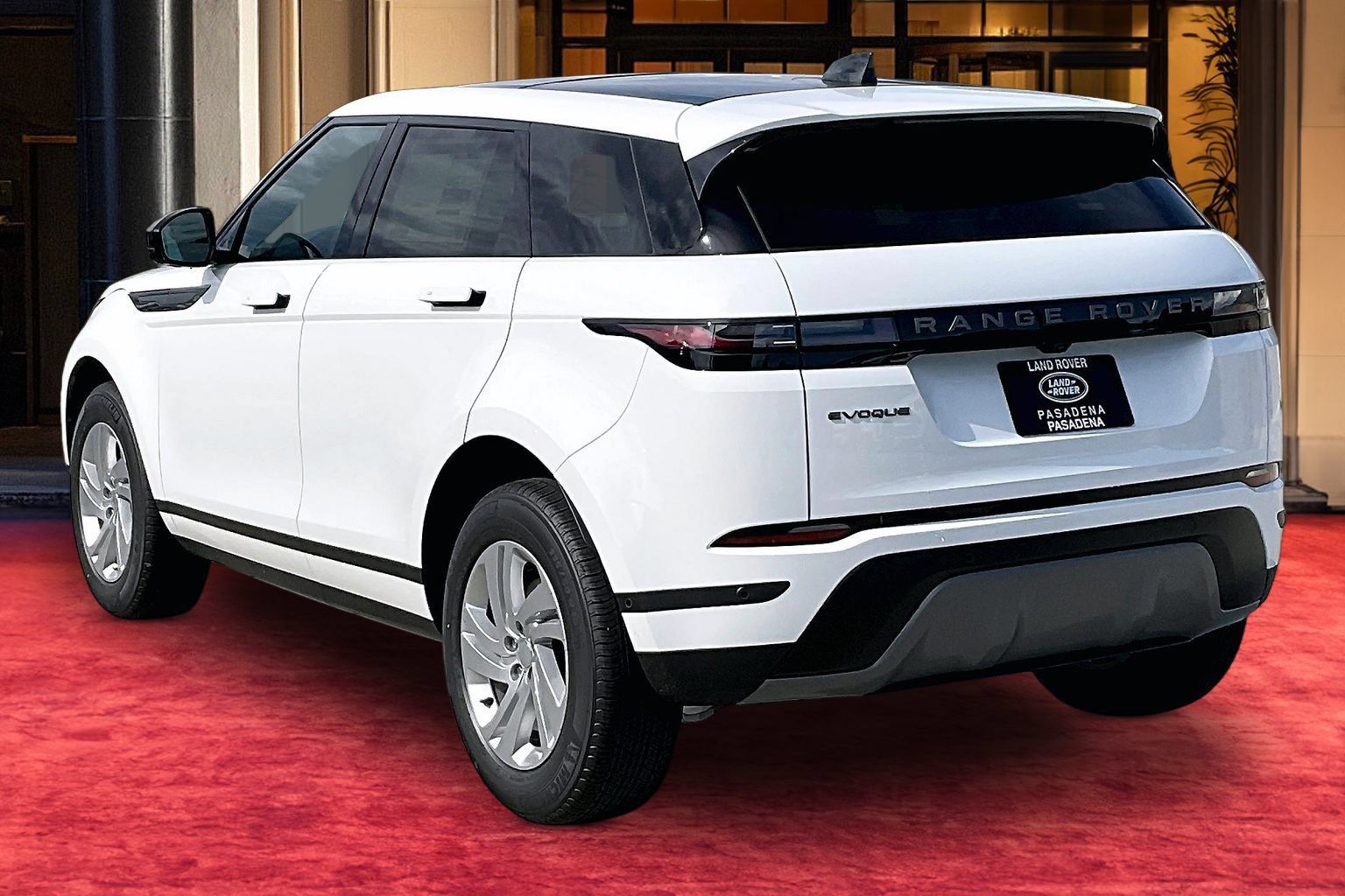 New 2026 Land Rover Range Rover Evoque S AWD/4WD image 4