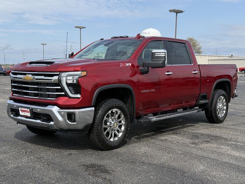 New 2026 Chevrolet Silverado 3500 LTZ w/ LTZ Premium Package image 8