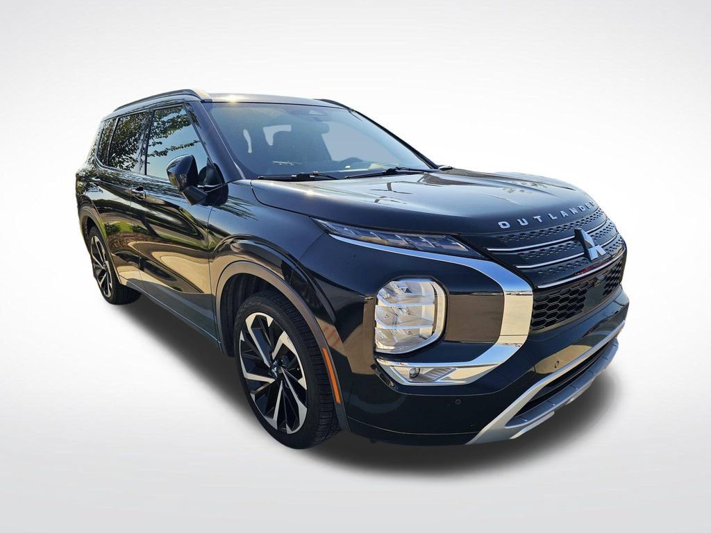 Used 2022 Mitsubishi Outlander SEL FWD 360° Tour