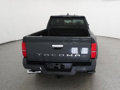 New 2026 Toyota Tacoma Limited AWD/4WD image 11