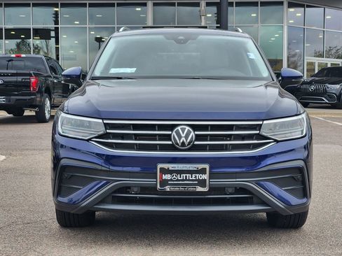 Used 2024 Volkswagen Tiguan SE image 2