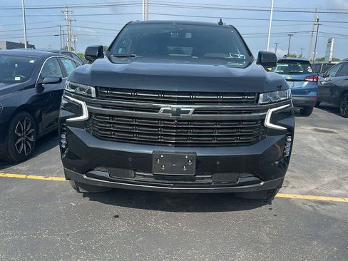 Used 2022 Chevrolet Suburban RST w/ Luxury Package AWD/4WD image 5