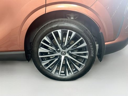 Used 2023 Lexus RX 350 Premium Plus w/ Cold Area Package FWD image 11