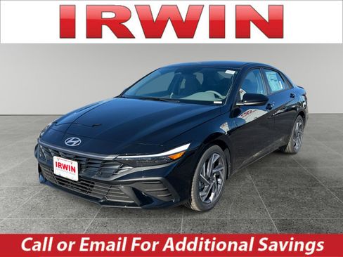 New 2025 Hyundai Elantra Sport image 1