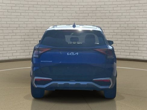 Used 2025 Kia Sportage EX FWD image 6