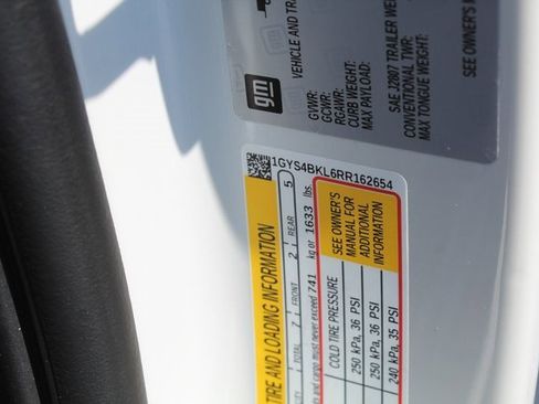 Used 2024 Cadillac Escalade Premium Luxury image 54