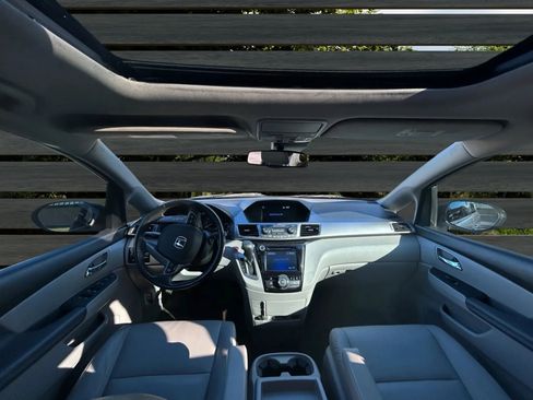 Used 2015 Honda Odyssey EX-L image 23