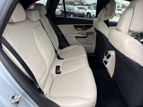 Certified 2025 Mercedes-Benz GLC 350e 4MATIC image 30