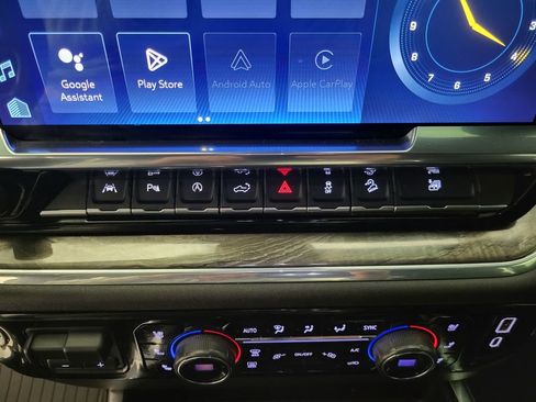 Used 2024 Chevrolet Silverado 1500 LTZ w/ Z71 Off-Road Package image 11