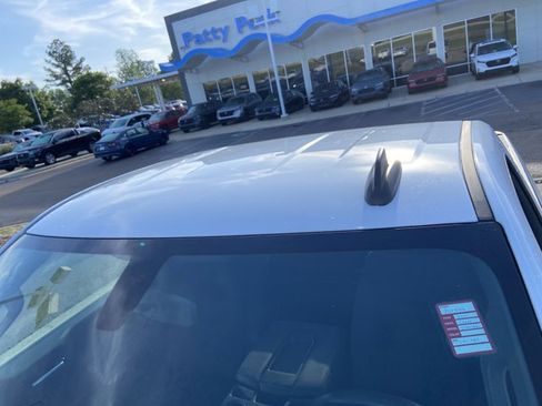 Used 2021 Chevrolet Silverado 1500 W/T w/ WT Value Package image 3