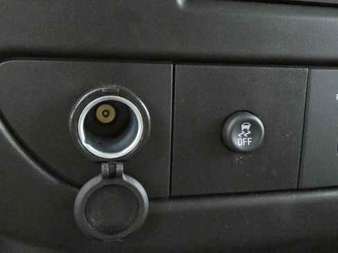 New 2025 GMC Savana 3500 Work Van w/ Driver Convenience Package image 14