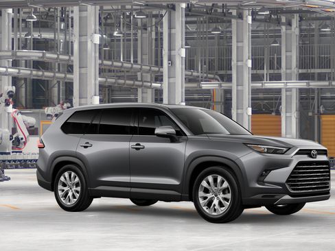 New 2026 Toyota Grand Highlander AWD image 16