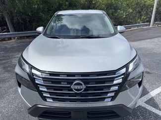 Used 2024 Nissan Rogue SV FWD video 2