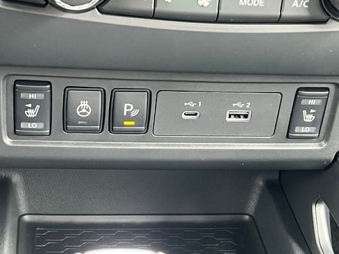 New 2026 Nissan Frontier SV w/ All-Weather Content Package AWD/4WD image 32