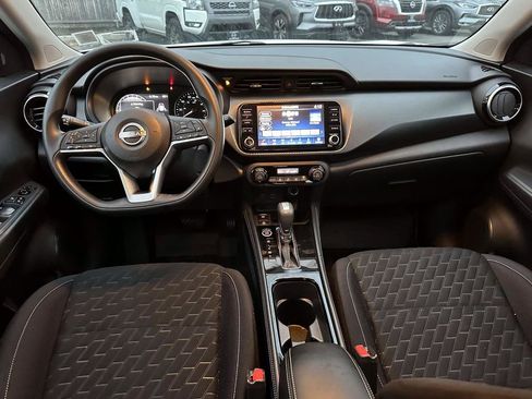 Certified 2022 Nissan Kicks SV image 14