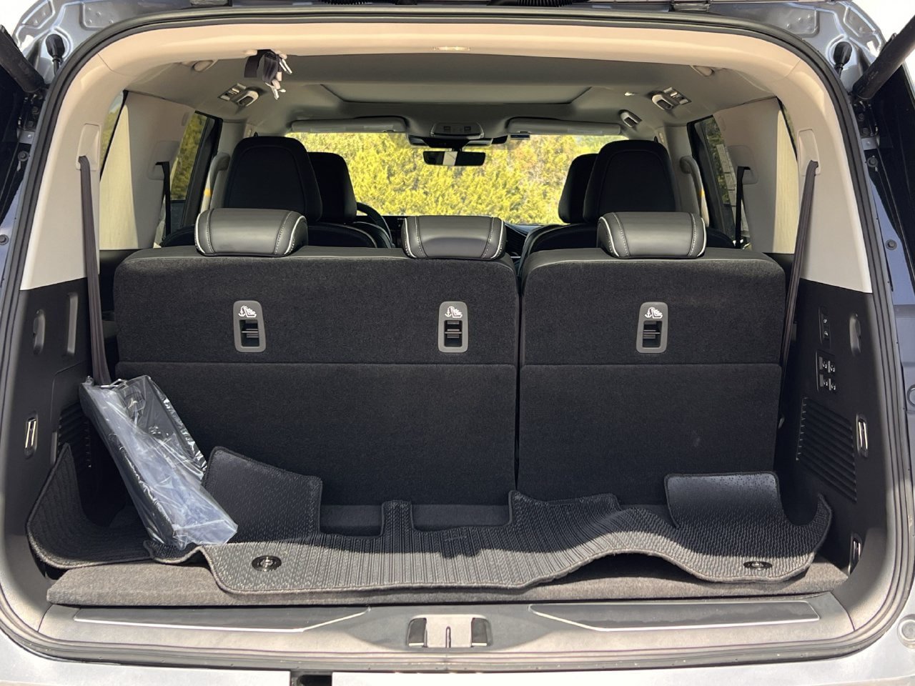 New 2027 INFINITI QX80 Luxe RWD image 26