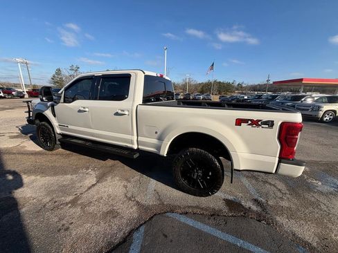 Used 2019 Ford F250 Lariat image 5