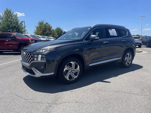 Used 2022 Hyundai Santa Fe SEL w/ Convenience + Premium Package image 3