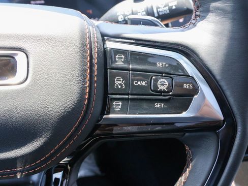 New 2026 Jeep Grand Cherokee Summit AWD/4WD image 30