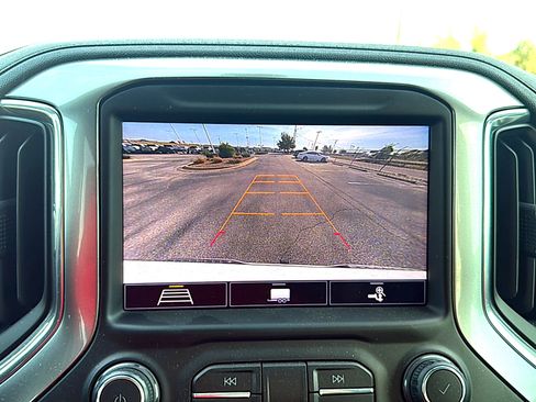 Used 2020 Chevrolet Silverado 1500 RST w/ Texas Edition RWD image 10
