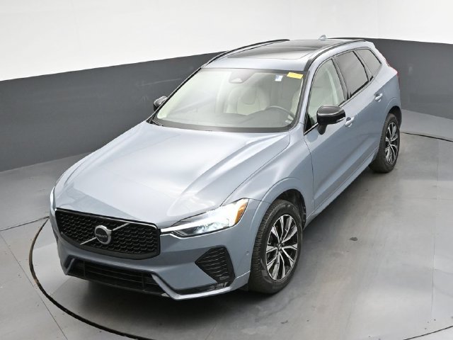 Used 2024 Volvo XC60 B5 Plus w/ Protection Package Premier AWD/4WD image 43